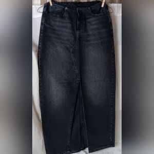Wild Fable Denim Maxi Skirt Womens Size 4R Washed Black Raw Hem Waist Front Slit